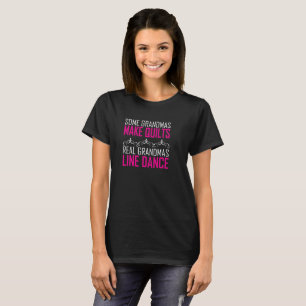 Einige Großmütter machen Steppdecken wirkliche T-Shirt