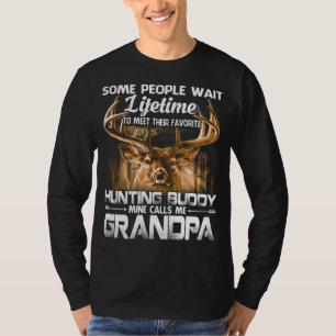 Einige Leute warten ihr Leben, um ihren Favoriten T-Shirt