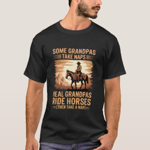 Einige Omas machen Nickerchen Wirkliche Omas reite T-Shirt