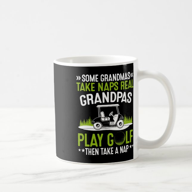 Einige Omas machen Nickerchen Wirkliche Opas spiel Kaffeetasse (Rechts)