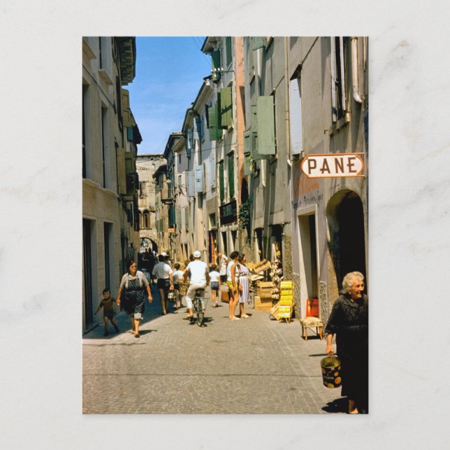 Einkauf in Como Postkarte (Vorderseite)