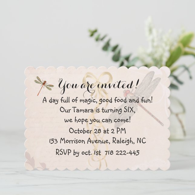 Einladung der Geburtstagsdrachenfliegen (Stehend Vorderseite)