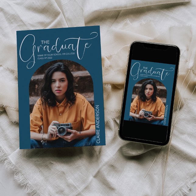 Einladung des Abschlusses "Graduate Arched Foto" (Von Creator hochgeladen)