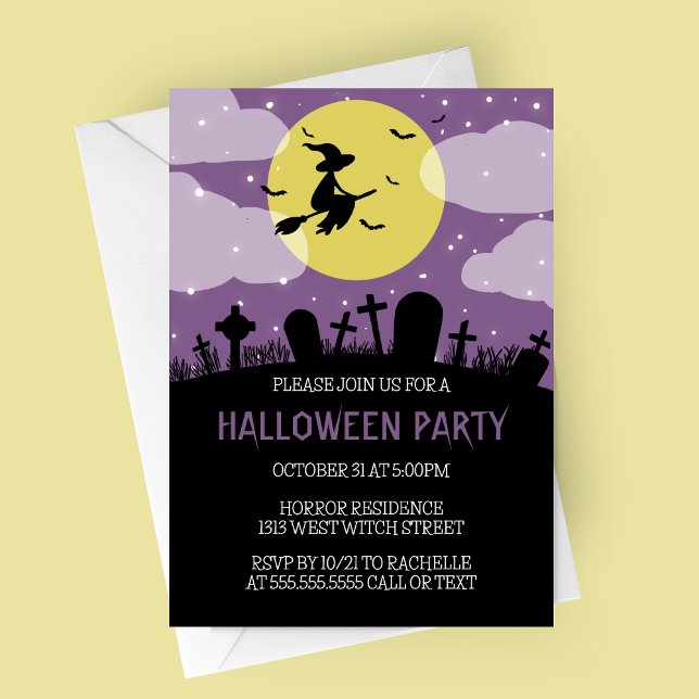 Einladung von fliegenden Hexen-Halloween-Partys (Flying Witch Over Cemetery with Purple Sky Halloween Party Invitation)