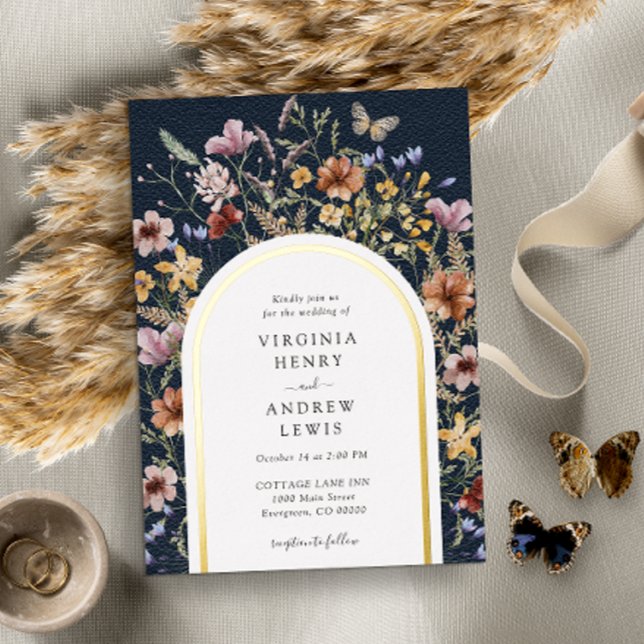 Einladung von Navy Boho Arch (Navy Blue Boho Arch Wedding Gold Foil Invitation by Painted Paperie
)
