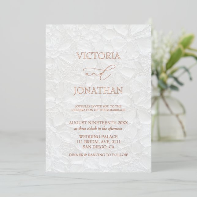 Einladung von White Floral Wedding Foil (Stehend vorne)