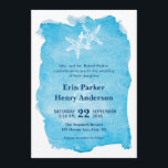 Einladung zu einer Hochzeitsfeier mit Meeresfrücht<br><div class="desc">Diese moderne und elegante Einladung ist ideal, um eine Hochzeit mit einem Meer- oder Strandthema zu feiern. Es zeigt zwei umrissene Seesterne in weiß auf einem erfrischenden blauen Aquarellhintergrund. Dieses Design eignet sich ideal für eine Hochzeit in Urlaubsort oder eine Hochzeit am Strand oder im karibischen Resort. Fügen Sie Ihre...</div>