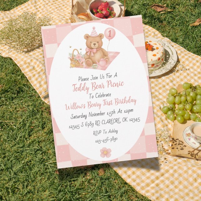 Einladung zum 1. Geburtstag von Pink Beary (Teddy Bear Picnic themed first birthday invitation design with charming picnic elements.)