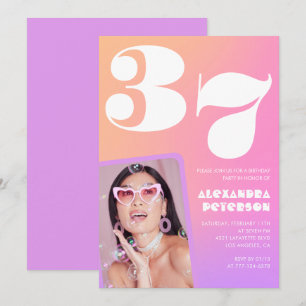 Einladung zum 37. Geburtstag mit rosa Farbverlauf 