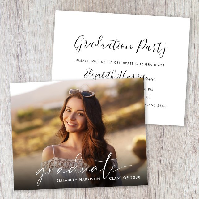 Einladung zur Foto-Script-Graduierungspartei (Budget Photo Script Graduation Party Invitation)