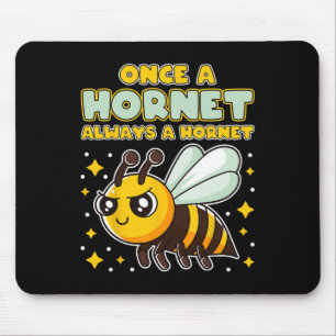 Einmal eine Hornisse, immer eine Hornisse, Zurück Mousepad