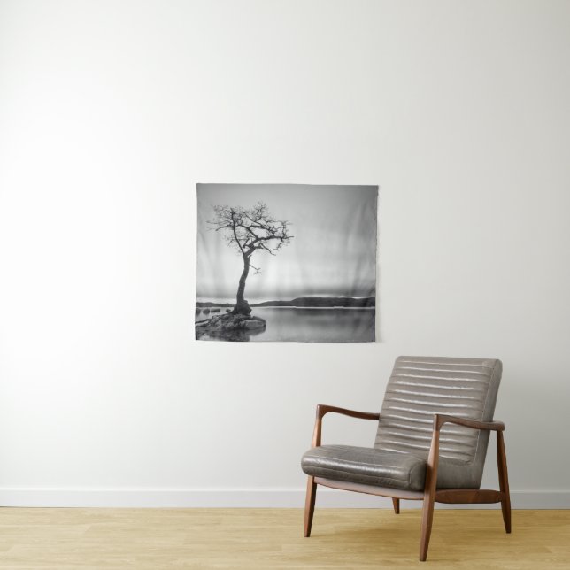Einsamer bloßer Baum Wandteppich (Beispiel (Horizontal))