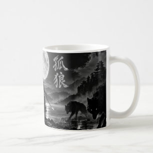 Einsamer Wolf-Samurai unter dem Mond – Kanji-Kunst Kaffeetasse