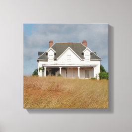 Einzelne Zuhause im Feld Leinwanddruck