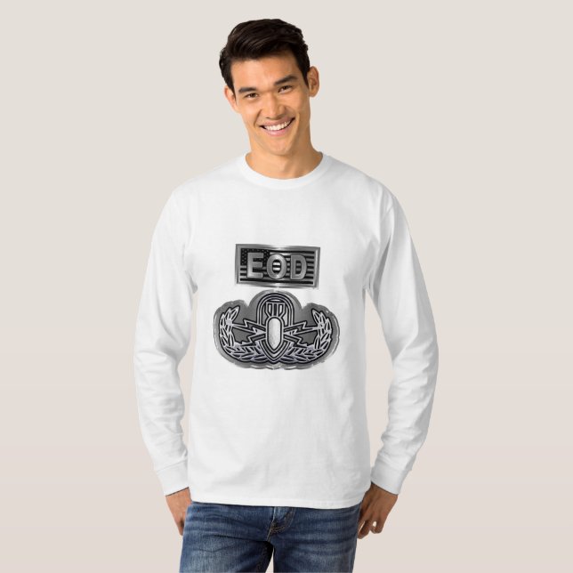 Einzigartig konzipiertes Gedenkbuch EOD T-Shirt (Vorne ganz)