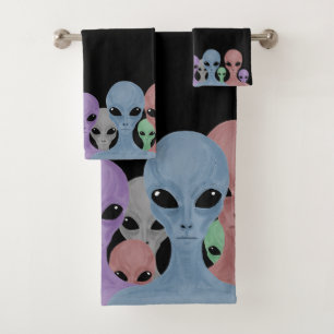 Einzigartige handgezeichnete mehrfarbige Aliens Badhandtuch Set