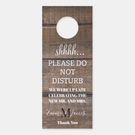 Einzigartige moderne rustikale Unterkunft stört di Türanhänger