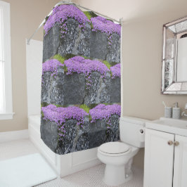 Einzigartige Phlox-Blüten an der Wand Duschvorhang
