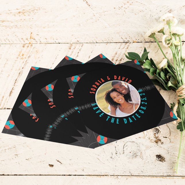EINZIGARTIGE VINYL-AUFZEICHNUNG FOTO QR-CODE SAVE  THE DATE (Von Creator hochgeladen)