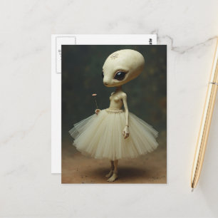 Einzigartiger süßer Außerirdischer in einem Kleid Postkarte