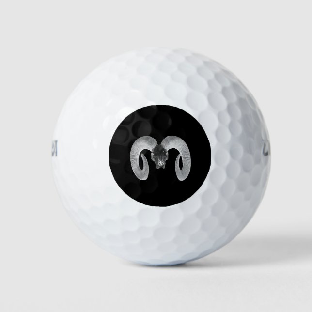 einzigartiger und handgefertigter Ziegenschädel Golfball (Vorderseite)