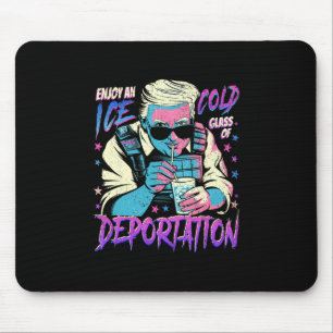 Eis Genieße ein eisgekühltes Glas der Abschiebung Mousepad