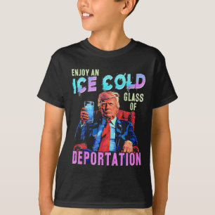 Eis genießt ein eiskaltes Gl der Deportation 1 T-Shirt