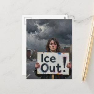 Eis-Protestdame in einer Stadt Postkarte