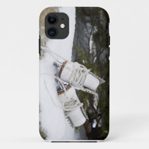 Eis-Skate, Zahl Skate im Schnee iPhone 11 Hülle