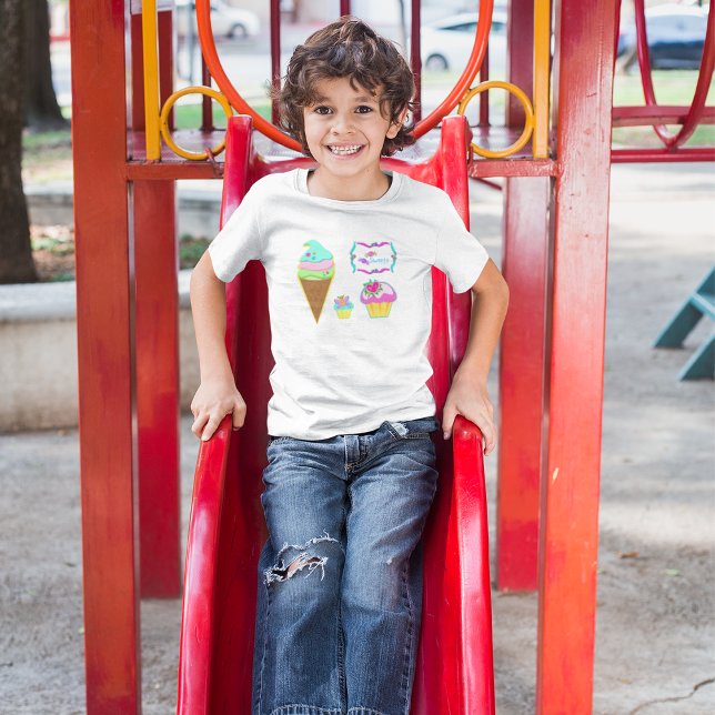 Eis und Cupcakes T-Shirt (Von Creator hochgeladen)