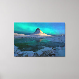 Eis und Schnee Kirkjufell Mountain, Island Leinwanddruck