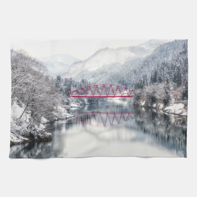 Eis und Schnee | Rote Brücke im Winter, Japan Geschirrtuch (Horizontal)