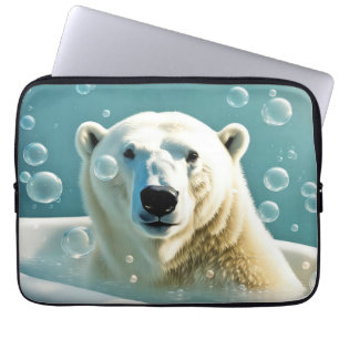 Eisbär im Baden Laptopschutzhülle