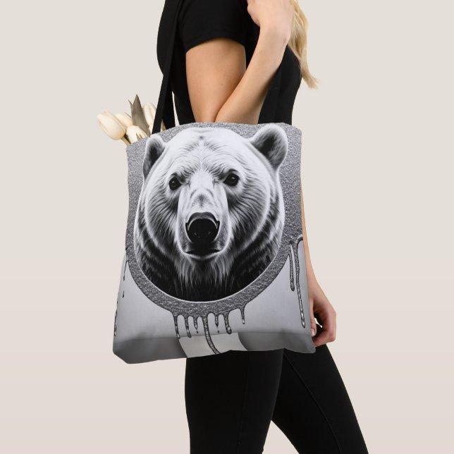 Eisbar-Porträt mit metallischem Tropfeneffekt 🐻‍❄ (Von Nahem)