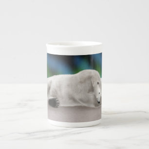 Eisbär ruht prozellantasse