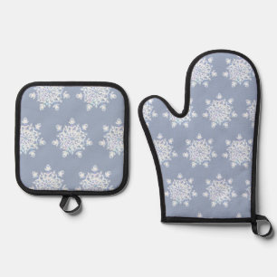 Eisblauer Schneeflocken Ofenhandschuh & Topflappen-Set