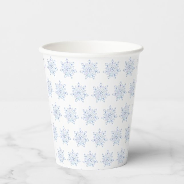Eisblauer Schneeflocken Pappbecher (Vorderseite)