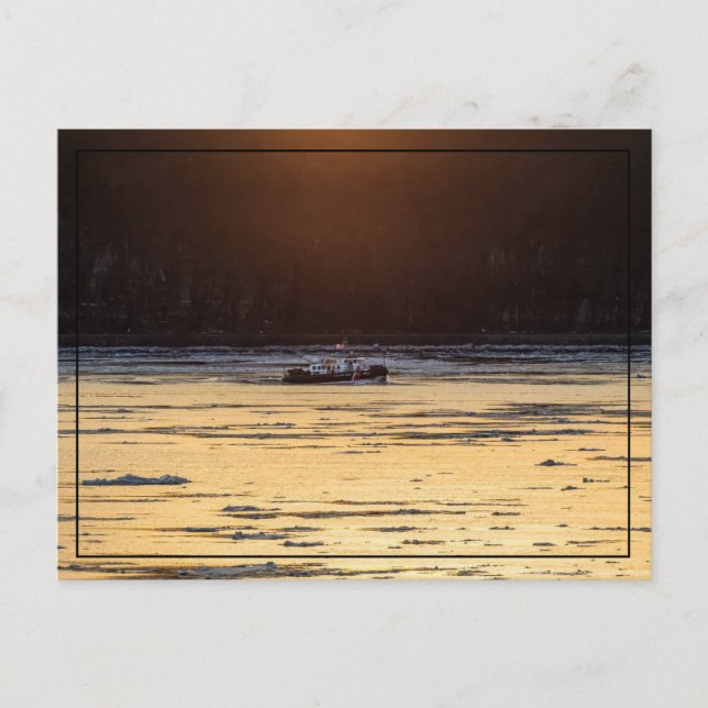 Eisbrecher bei Sonnenuntergang Postkarte (Vorderseite)