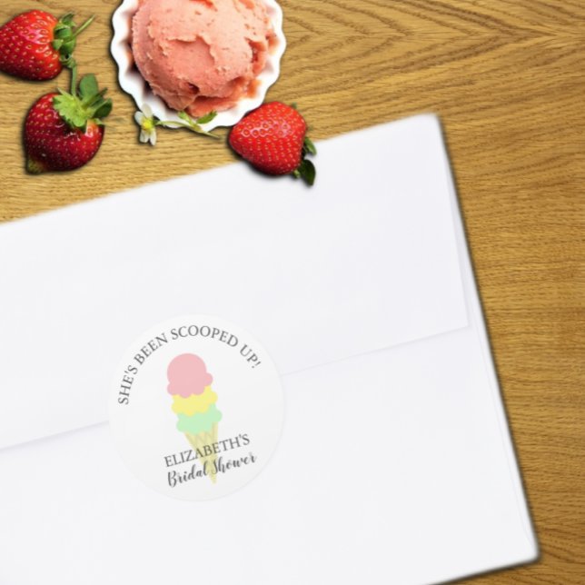 Eiscreme-Brautparty Runder Aufkleber (Von Creator hochgeladen)