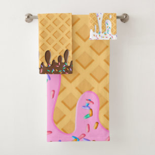 Eiscreme-Kone mit Zuckerguss- und Sprinklen Badhandtuch Set