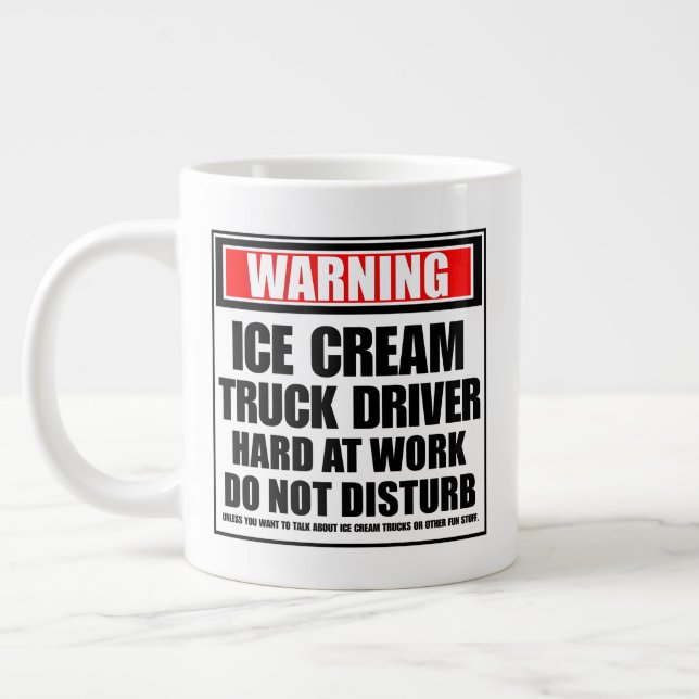 Eiscreme-Lkw-Fahrer hart am Arbeitsplatz warnen Jumbo-Tasse (Links)