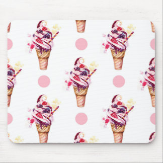 Eiscreme mit Erdbeere und BlackBerry Mousepad