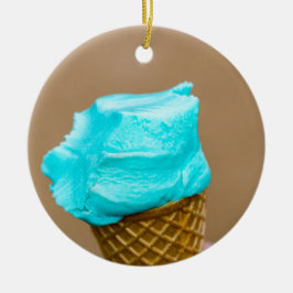 Eiscreme mit Waffelmakro Keramikornament