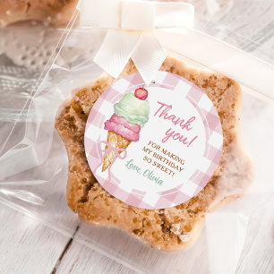 Eiscreme Rosa Schleife Gingham Geburtstagsfeier Runder Aufkleber