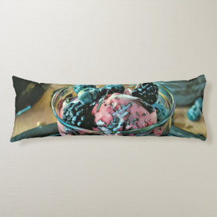 Eiscremekuchen mit Beeren Seitenschläferkissen