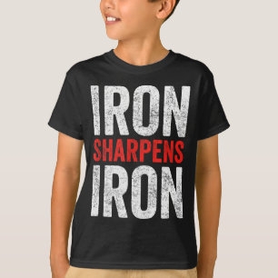Eisen schärft Eisen Motivations-Gym-Illustration T-Shirt