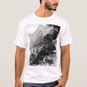 Eisenbahnwrack in Montparnasse, 1895 T-Shirt