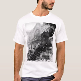 Eisenbahnwrack in Montparnasse, 1895 T-Shirt