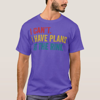 Eishockey-Spieler plant an der Rink Ice Hockey Coa T-Shirt