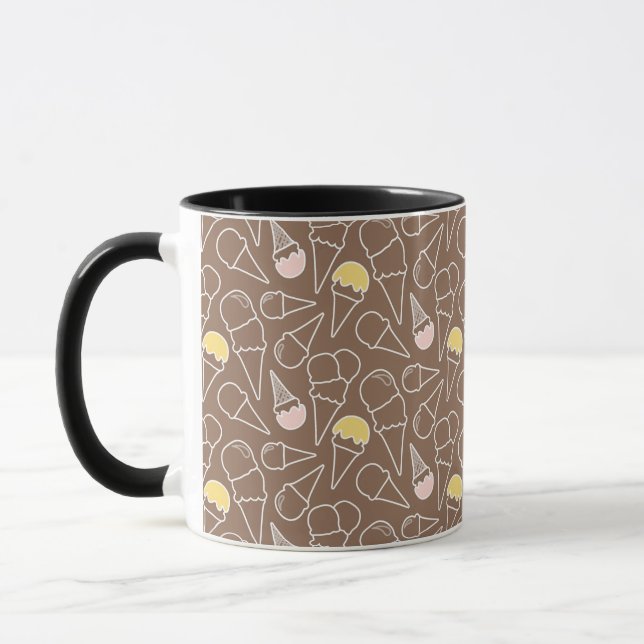 Eiskrem-Kronmuster auf braunem Boden Tasse (Links)